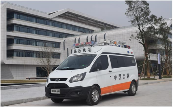 與疫情賽跑！“六合造”救護車奔赴抗疫一線